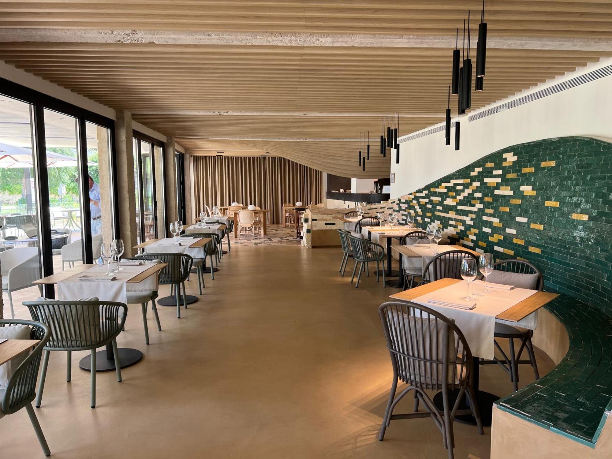 Hotel Serawa Морайра Екстериор снимка